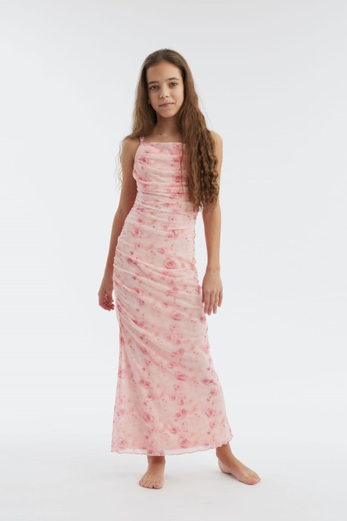 Fiorella suknelė, rožinė suknelė mergaitėms, elegantiška mergaitiška suknelė, madinga vaikiška apranga, aukštos kokybės medvilnės suknelė, suknelė su gėlių raštais, mergaitiška apranga šventėms, stilinga suknelė mergaitėms, suknelė vaikiškoms šventėms