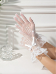 pirštinaitės mergaitėms, šventinės pirštinaitės, mergaičių aksesuarai, elegantiškos pirštinaitės, baltos pirštinaitės, šventės aksesuarai, vestuvių pirštinaitės, pokylių pirštinaitės