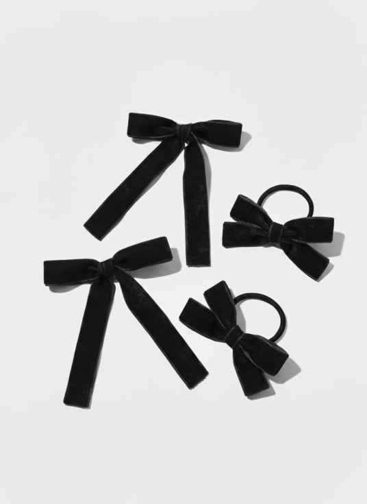 Juodi aksominiai kaspinai rinkinys 2 segės ir 2 gumytės